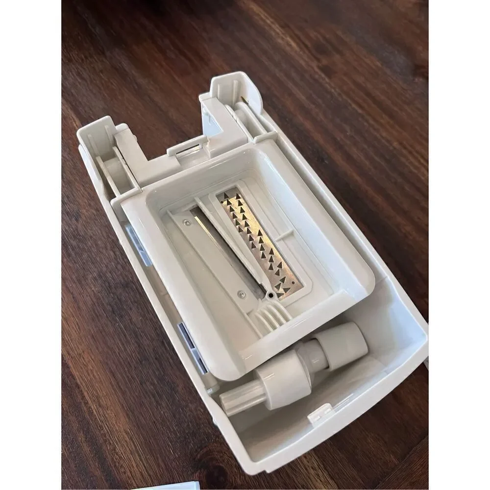 Paderno World Cuisine veggie spiralizer tool and cookbook